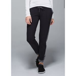 LULULEMON Base Runner Pant Size 4 Black Stripe White Jogger Athletic Women